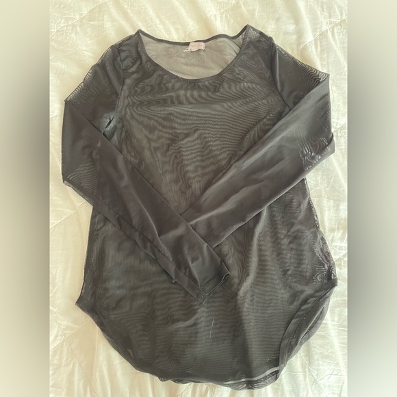 Silence + Noise Sheer Top - Picture 2 of 5